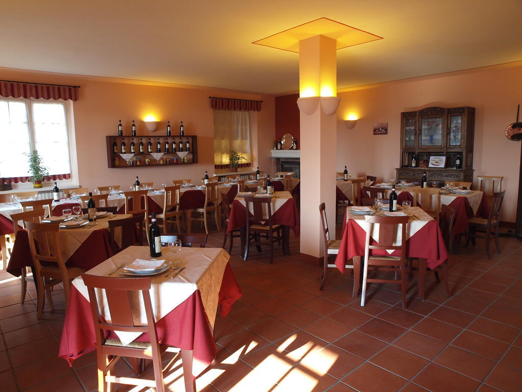 Agriturismo Sette Colli Ferrere Ngoại thất bức ảnh